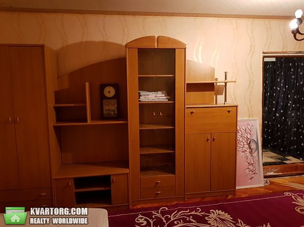 Rent out 2-room apartment. Киев,  Васильченко — photo 2