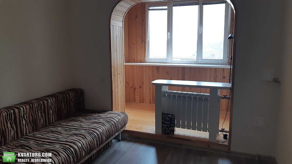 Sell 2-room apartment. Киев,  Коломиевский пер — photo 1