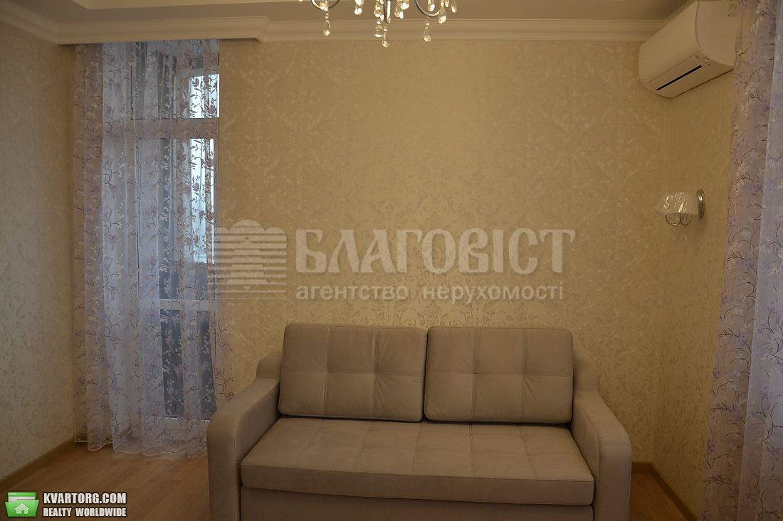 Rent out 3-room apartment. Киев,  Глубочицкая — photo 3