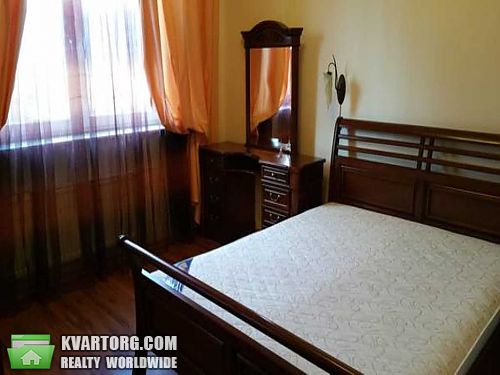 Rent out 3-room apartment. Киев, Тверская — photo 1