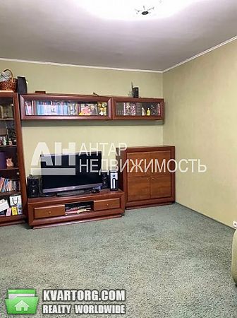 Rent out 3-room apartment. Киев,  Смолича — photo 3