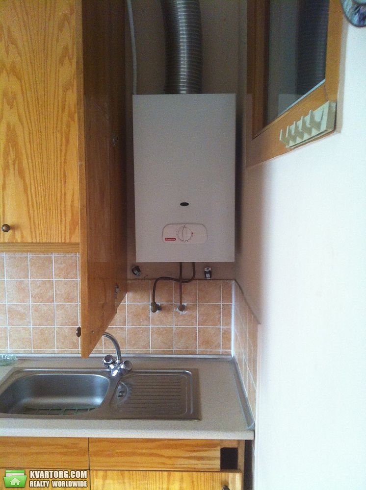 Rent out 2-room apartment. Киев, Вышгородская ул. — photo 10