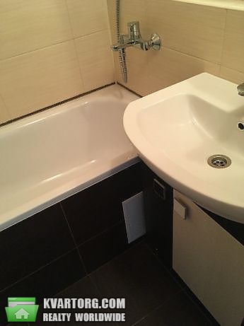 Rent out 3-room apartment. Киев, Просп. Бажана — photo 4
