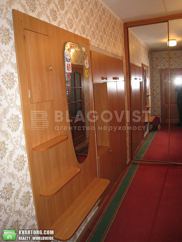 Sell 2-room apartment. Киев,  Шелковичная — photo 6