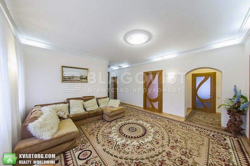 Rent out 4-room apartment. Киев, Лаврская — photo 2