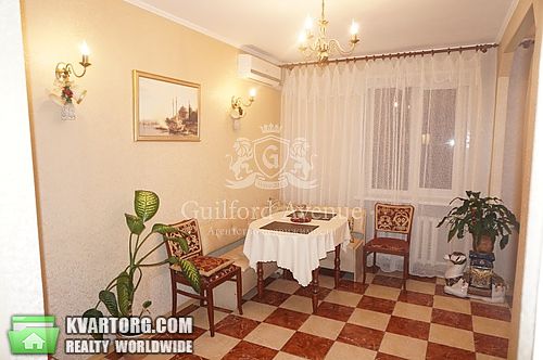 Sell 2-room apartment. Киев,  Щорса — photo 1