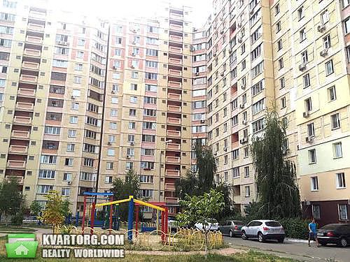 Sell 3-room apartment. Киев,  Ломоносова — photo 1