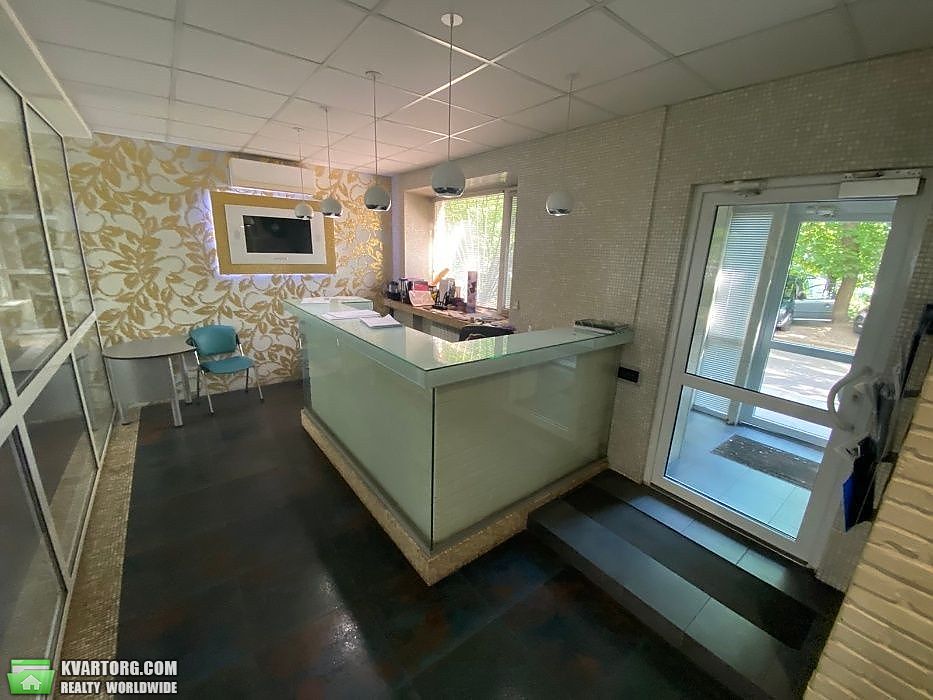 Rent out office. Киев, Выборгская ул. — photo 1