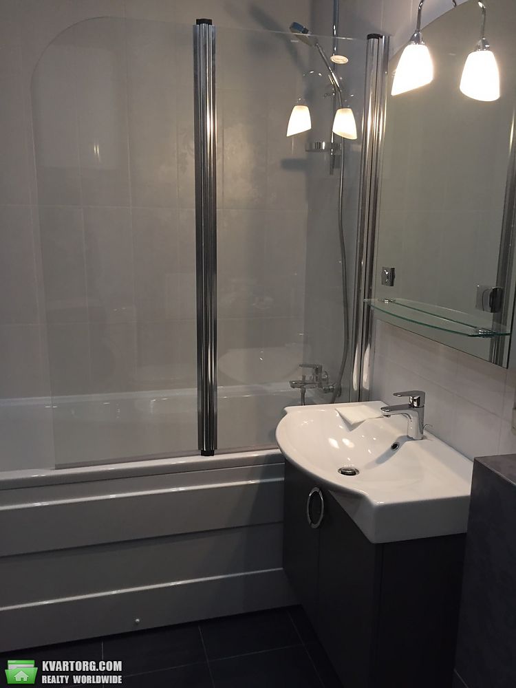 Rent out 3-room apartment. Киев,  Княжий Затон — photo 9