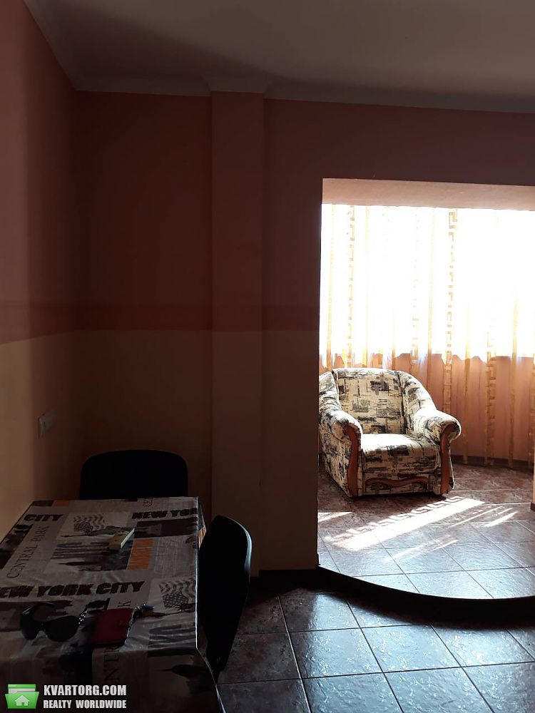 Rent out 2-room apartment. Киев, пр-т Н.Бажана — photo 2