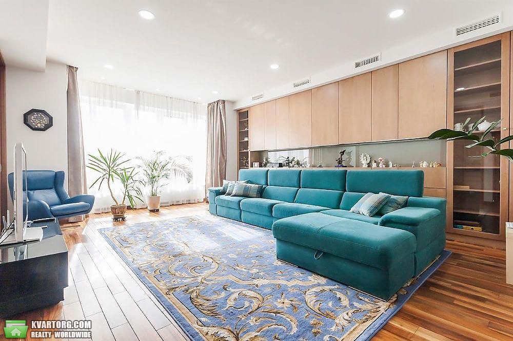 Rent out 4-room apartment. Киев,  Институтская — photo 1
