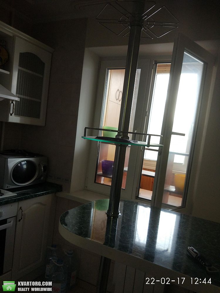 Rent out 1-room apartment. Киев,  Кловский спуск — photo 5