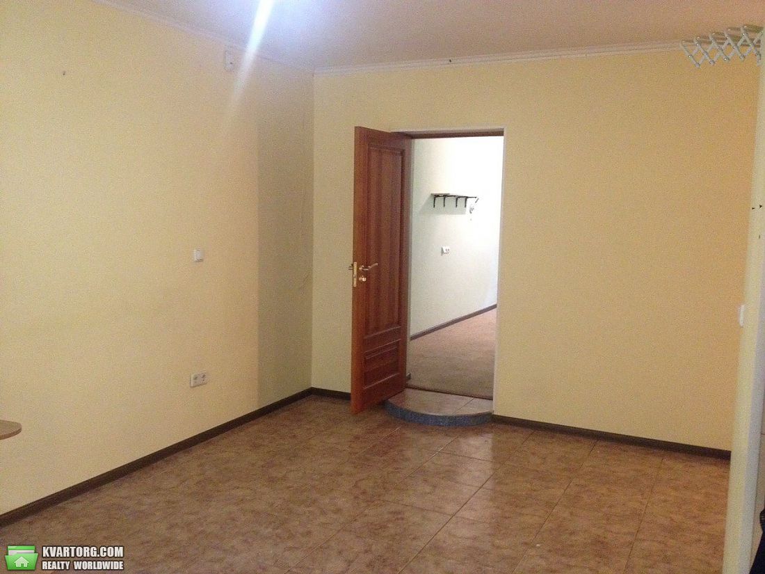 Sell 2-room apartment. Киев, Михаила Котельникова — photo 3
