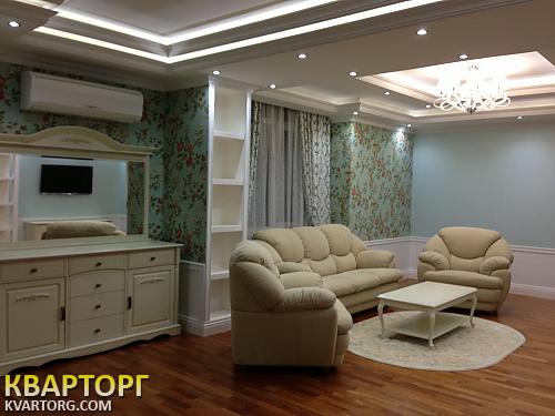 Rent out 2-room apartment. Одесса, Фрнцузский бульвар — photo 1
