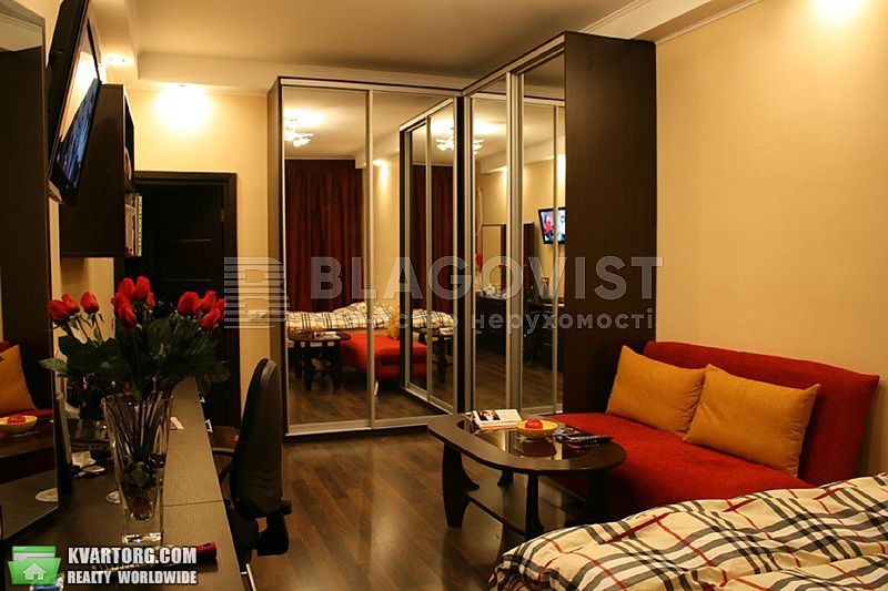 Rent out 1-room apartment. Киев,  Героев Сталинграда пр — photo 7
