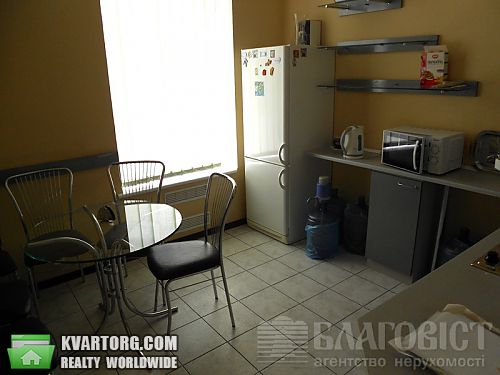 Sell 4-room apartment. Киев,  Богдана Хмельницкого — photo 9