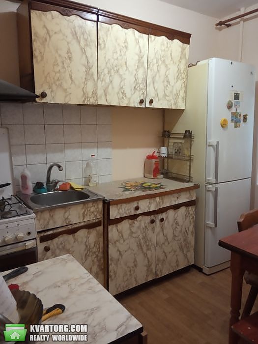 Sell 2-room apartment. Киев,  Петропавловская — photo 2