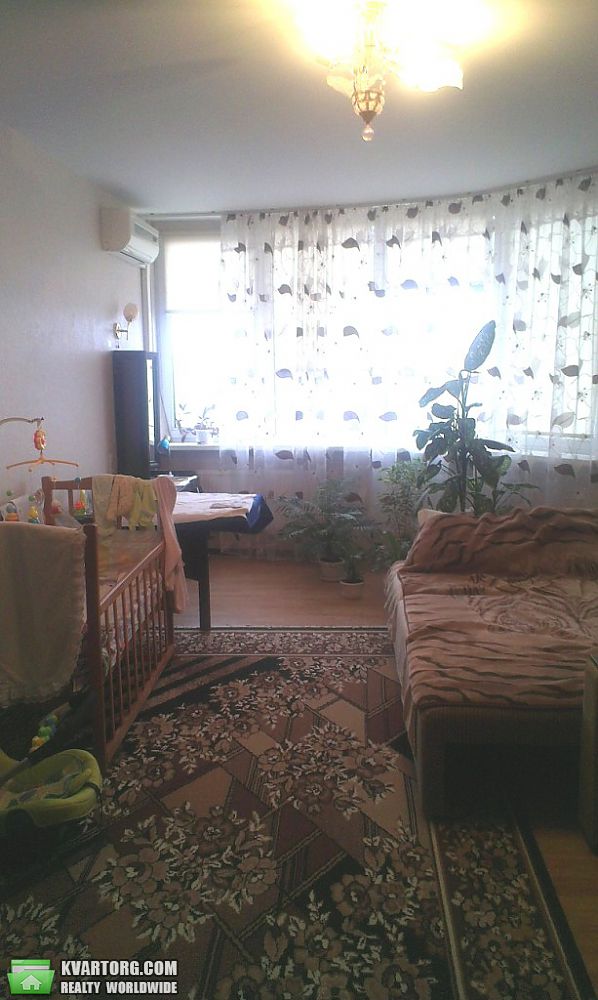 Sell 2-room apartment. Киев,  Харьковское шоссе — photo 2