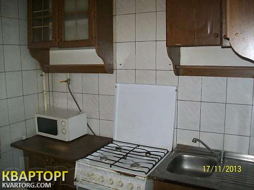 Sell 3-room apartment. Киев,  Дорогожицкая — photo 1