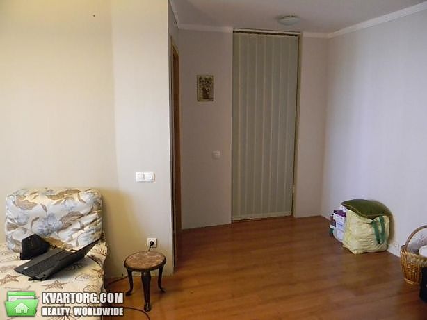 Rent out 2-room apartment. Киев, зеровых — photo 7