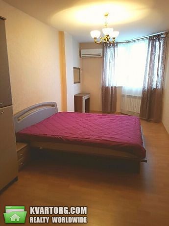 Rent out 3-room apartment. Киев,  Гетьмана — photo 1