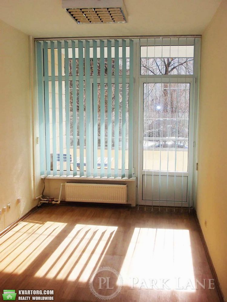 Sell 3-room apartment. Киев,  Тургеневская — photo 1