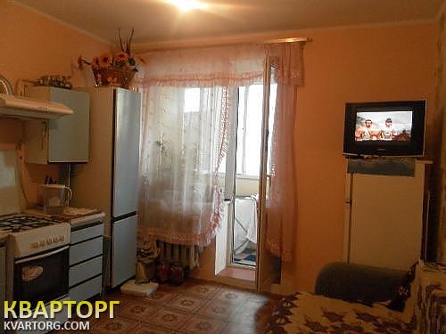 Sell 2-room apartment. Киев, Воссоединения пр — photo 2