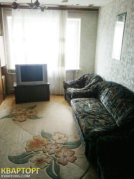 Sell 2-room apartment. Киев,  Ромена Роллана бул — photo 1