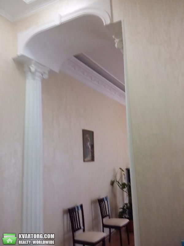 Rent out 3-room apartment. Киев,  Малая Житомирская — photo 8
