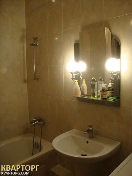 Sell 2-room apartment. Киев,  Пчелки — photo 3