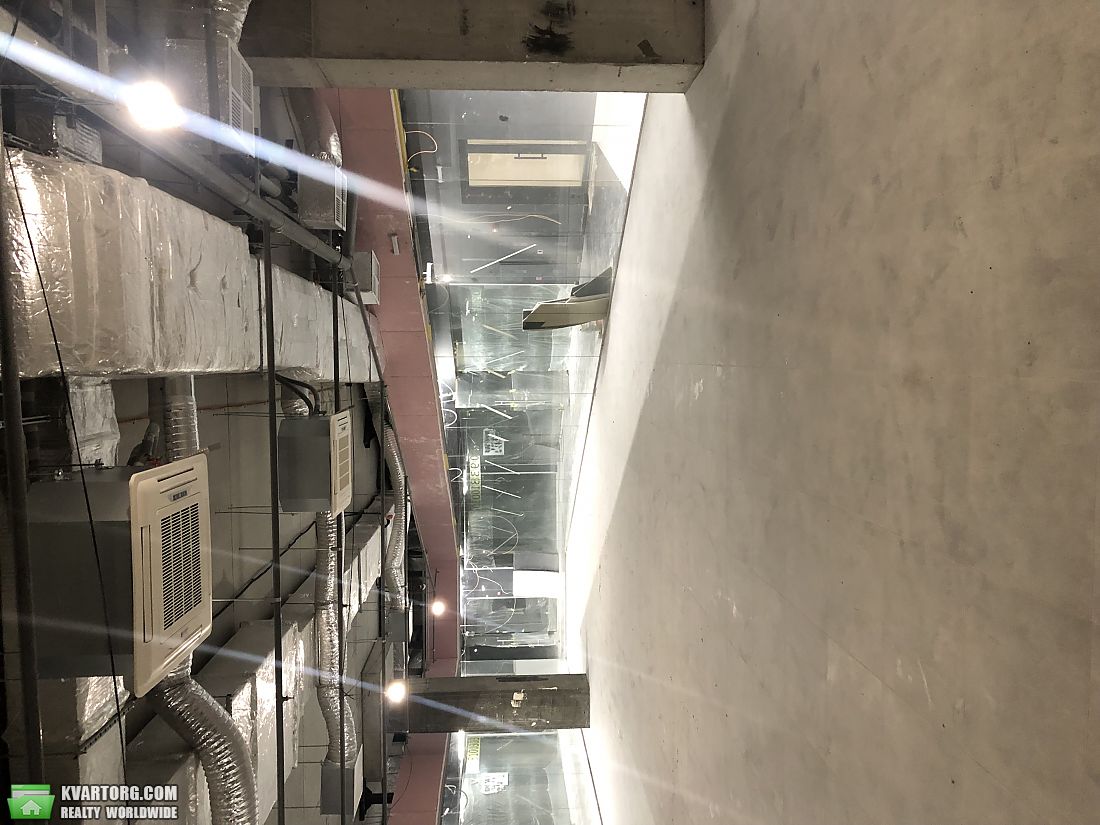 Rent out office. Киев, Бажана — photo 10