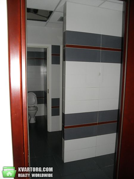 Rent out office. Киев, Сагайдачного — photo 4