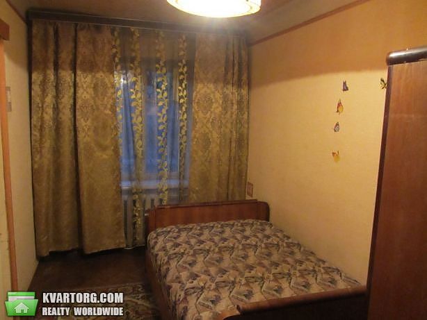 Rent out 2-room apartment. Киев,  Мира пр — photo 4