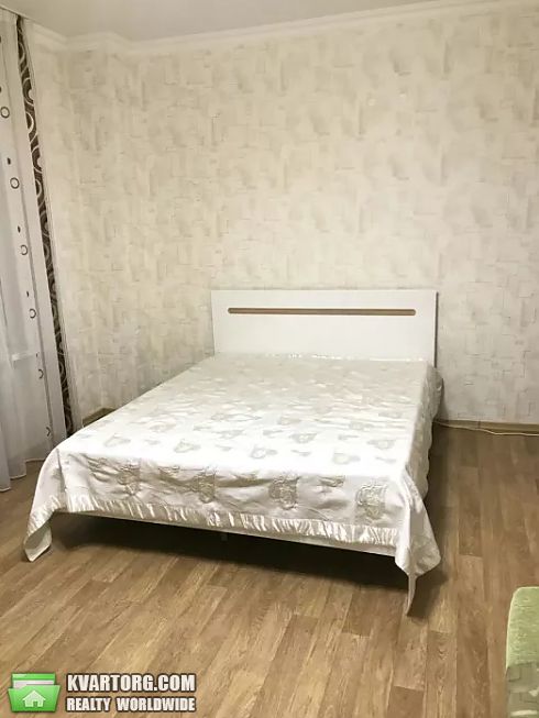 Rent out 1-room apartment. Киев,  Днепровская наб — photo 3