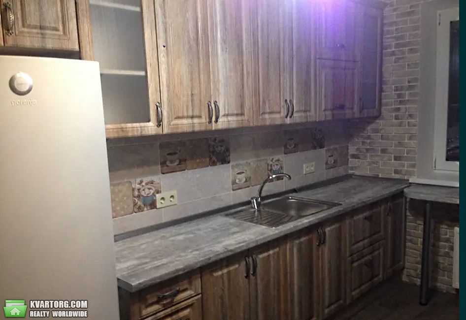 Rent out 2-room apartment. Киев, Дубініна — photo 6