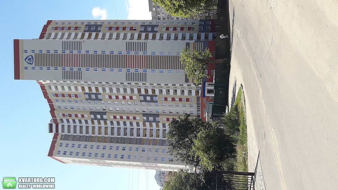 Sell 3-room apartment. Киев,  Ломоносова — photo 1