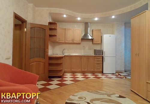 Rent out 2-room apartment. Киев,  Днепровская наб — photo 1