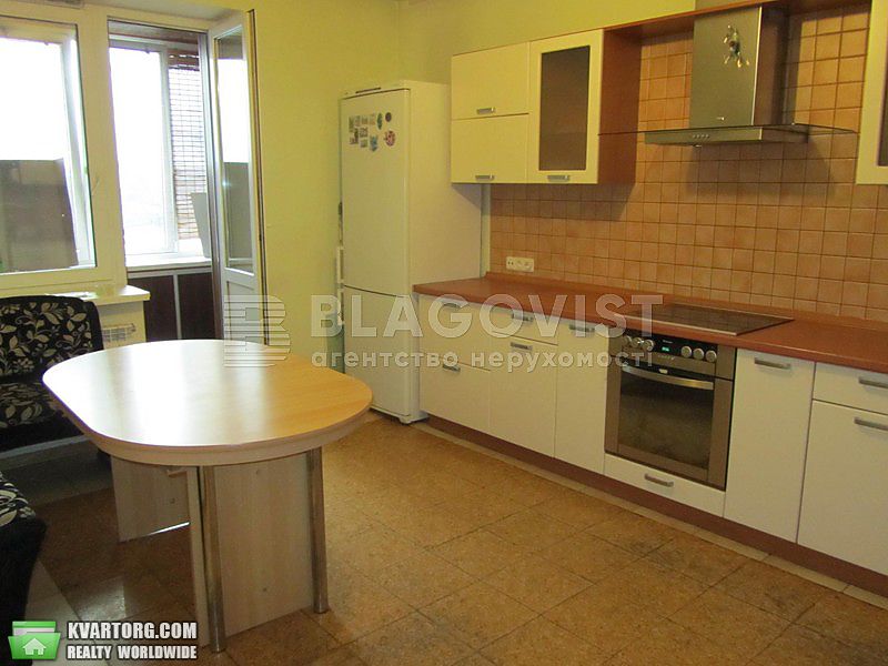 Rent out 2-room apartment. Киев,  Ахматовой — photo 1