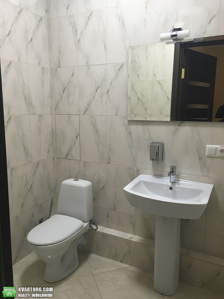 Rent out office. Киев, Кловский спуск — photo 5
