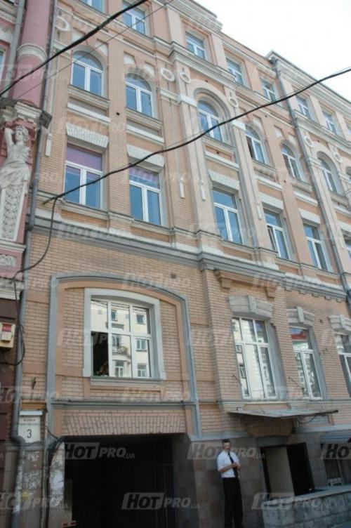Rent out office. Киев, Толстого Льва — photo 1