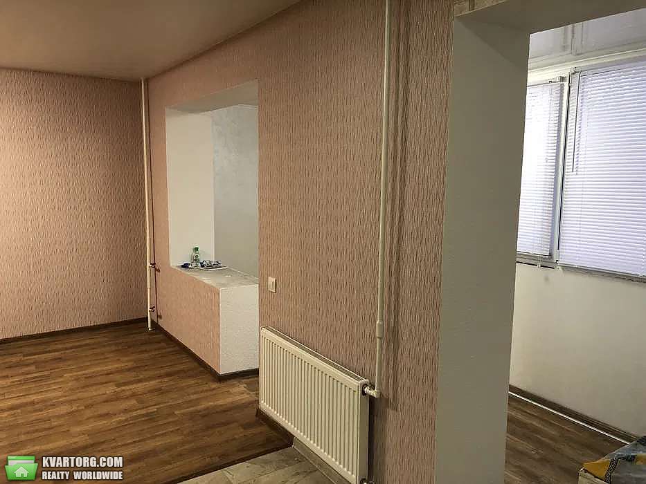 Sell 1-room apartment. Киев,  Воскресенская — photo 1