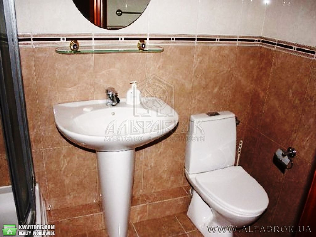 Rent out 3-room apartment. Киев,  Тимофеевой Гали — photo 4