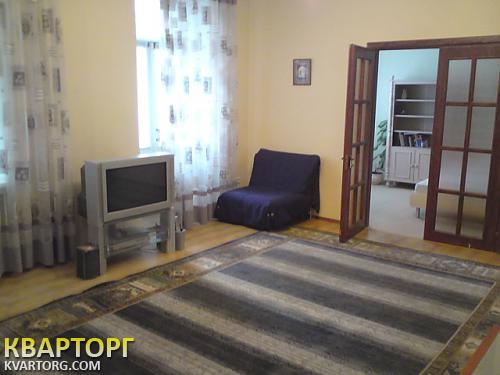 Rent out 2-room apartment. Киев,  Чапаева — photo 9