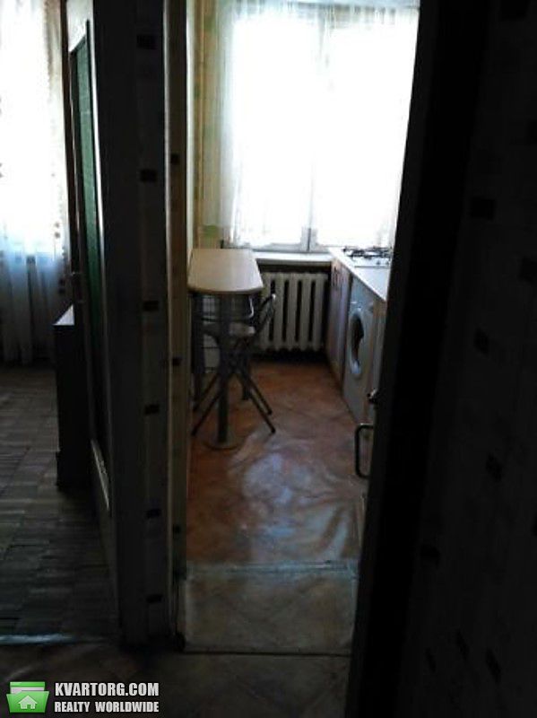 Sell 1-room apartment. Киев,  Березняковская — photo 3