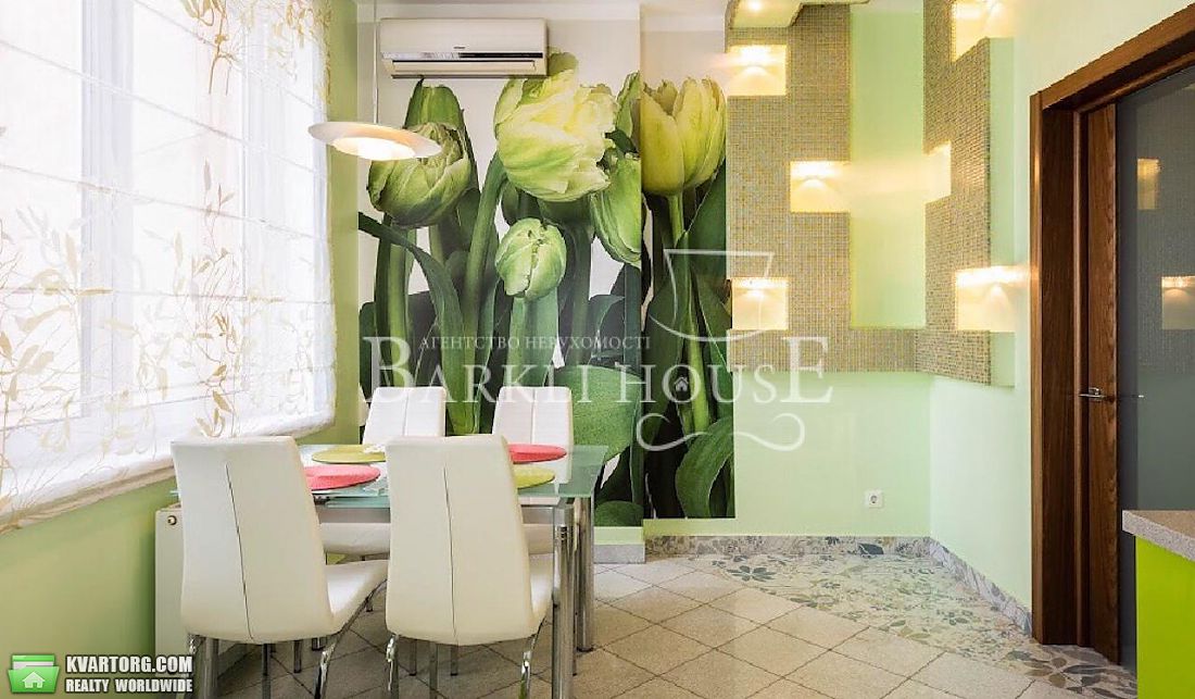 Rent out 3-room apartment. Киев,  Дмитриевская — photo 3