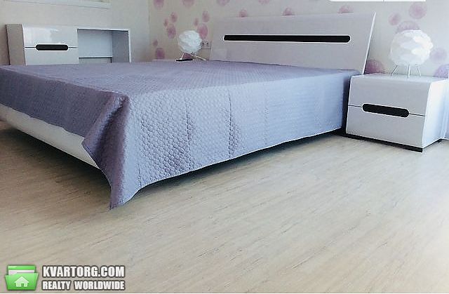 Rent out 2-room apartment. Киев,  Конева — photo 4