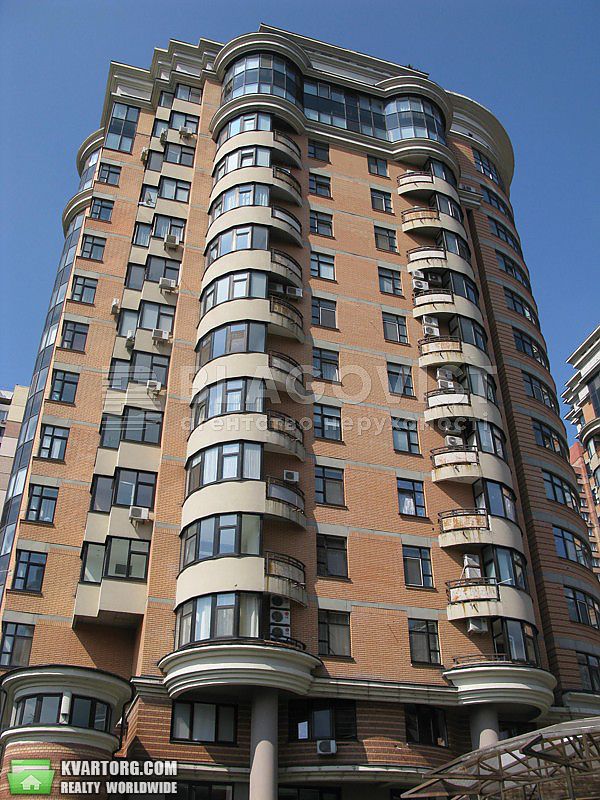Rent out 4-room apartment. Киев,  Старонаводницкая — photo 10