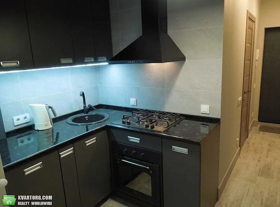 Rent out 1-room apartment. Киев, Демеевская — photo 1