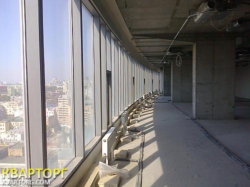 Rent out office. Киев, спортивная пл. — photo 1