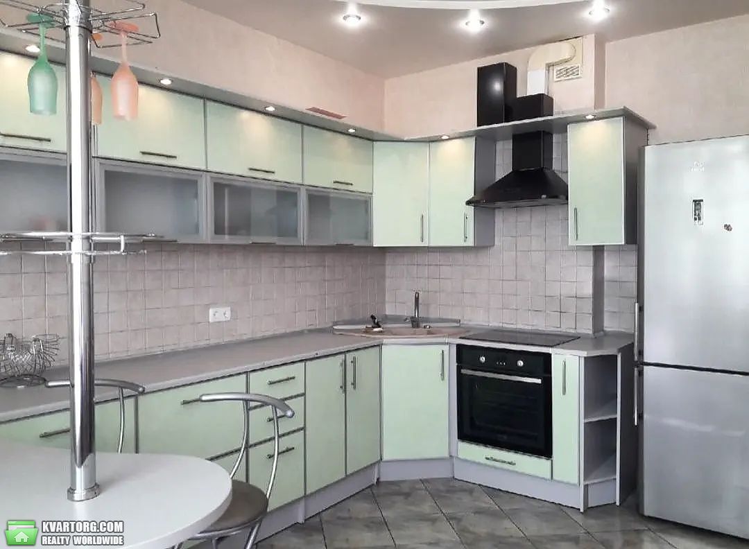Sell 3-room apartment. Одесса, Среднефонтанская — photo 1